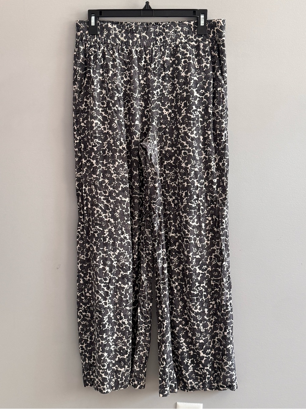 Marine Layer Women’s M Black White Floral Pull-On Wide Leg Pants